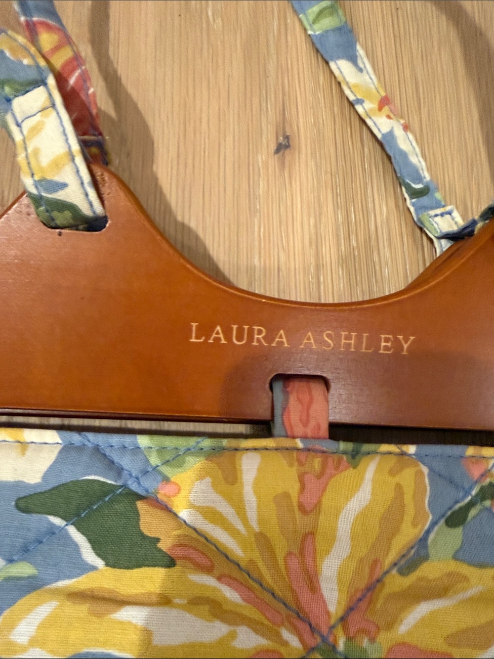 NWT Laura Ashley Floral Cotton Tote in Blue with Pink and Yellow Blooms - Picture 2 of 12